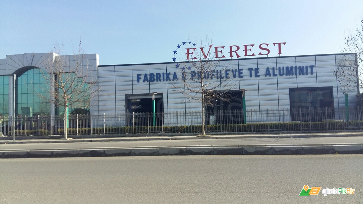 Everest pjesë e një dosje të SPAK për korrupsion, i shembet edhe fasada mbi kokën e Tatimeve VIP