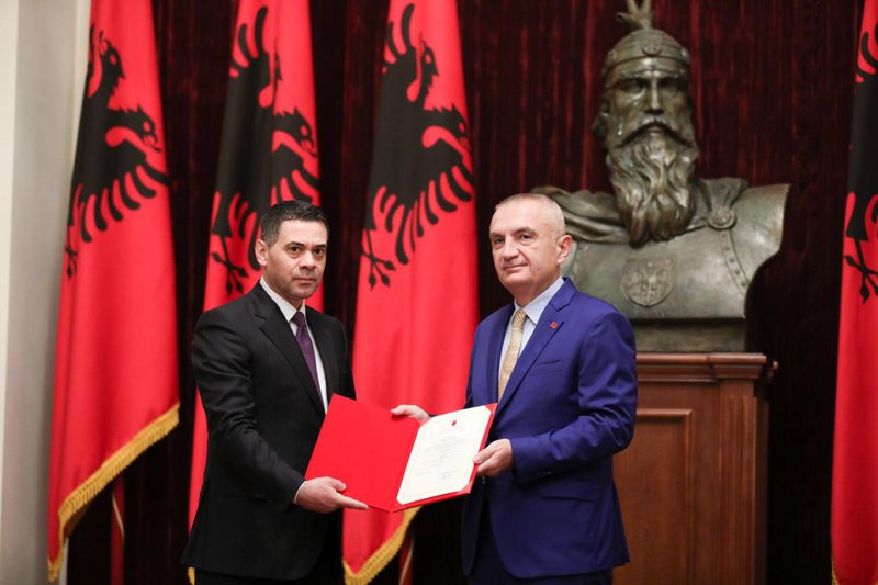 Dosja / 5 biznesmenë që mbuluan pastrimin e parave të Ahmetajt financuan Veshon e Bodes, Tigri i hapi televizion me paratë e inceneratorëve
