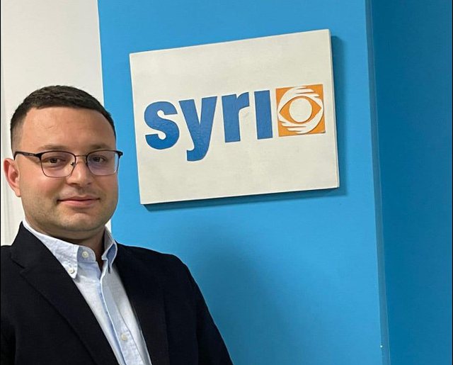 Pse u shpall Leonard Quku armik nga TV Zeni? Gazetari: Më akuzojnë si shkaktar për humbjen e Belos në Tiranë dhe për shoqëri me gazetarë armiq
