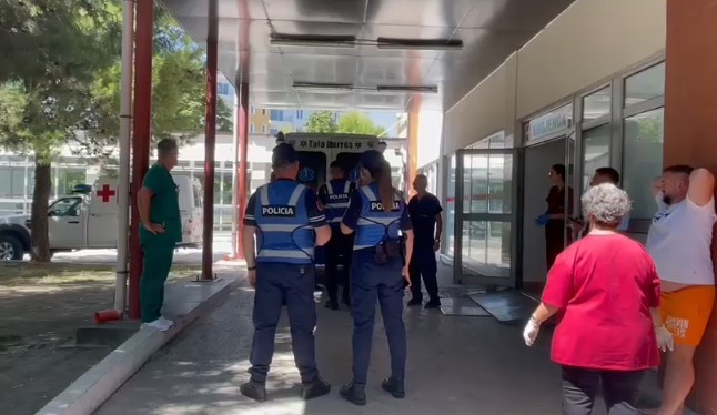 Detaje nga tragjedia në plazhin e Vilë-Bashtovës, mungonte roja bregdetare