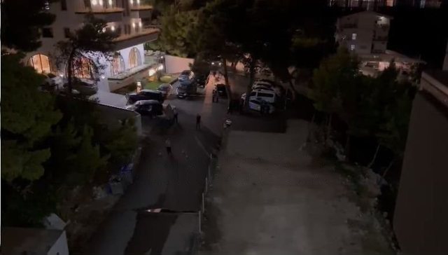 Klithma dhe të qara te Rana e Hedhun, Banorët: Ishin të pirë…