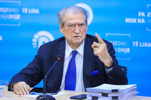Sali Berisha akuzon Veliajn se ka takuar 2 të vdekur para 100 vitesh