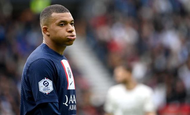Gazetari spanjoll shpërthen ndaj Mbappe: Nuk do të jetë kurrë një madrilen