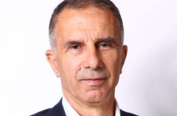 Audio / Kryebashkiaku i Divjakës shan banorët që protestojnë për plehrat: O k*rva! Nuk i dua votat tuaja