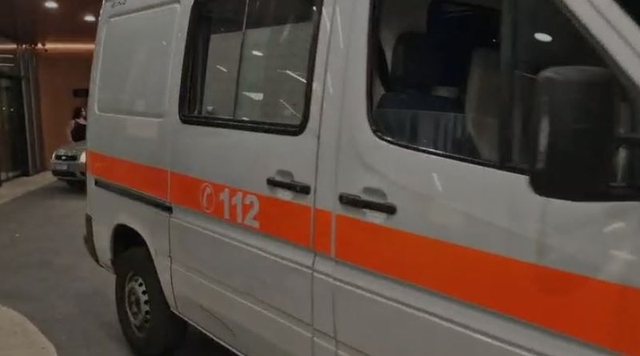 “21-vjeçarja e qëlloi disa herë me thikë”, si i moshuari tentoi të përdhunonte të renë në Vaun e Dejës, detajet e reja