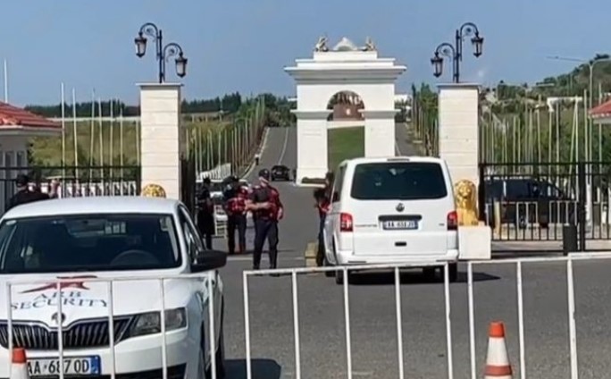 Muxhahedini iku nga kampi, drejtuesit e MEK tentuan ta rimerrnin me forcë, zbardhet konflikti i iranianëve që përfundoi në polici