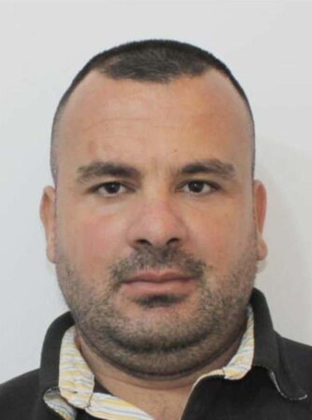 U vetëplagos me kallashnikov dhe dha dëshmi të rreme, 33-vjeçarit në Delvinë i zbulohet parcelë me drogë