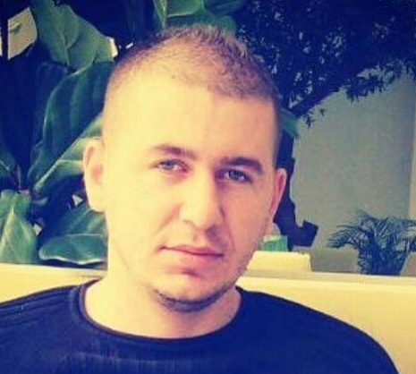 Renato Bodurri i dyshuari për sulmin ndaj Gjergj Zefit, menaxher i grupit kriminal Çopja në Elbasan, policia po tërhiqet, mafia e lidhur me oligarkë dhe politikanë
