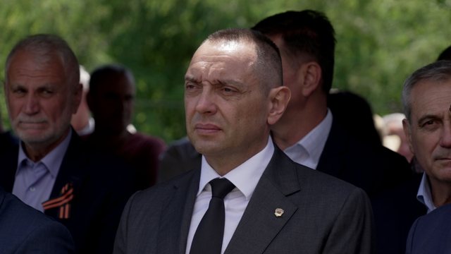 Vulin jep dorëheqjen nga posti i drejtorit të inteligjencës së Serbisë