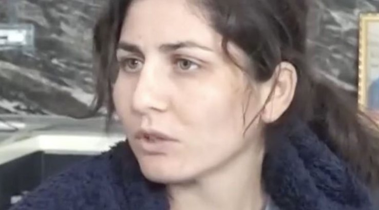 Esmaja “plas bombën”: Jam shtatzënë në muajin e tretë me…