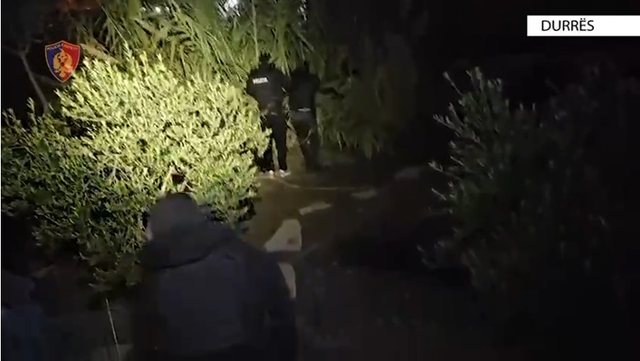 Në kërkim ndërkombëtar për grup kriminal dhe trafik droge, kapet Adem Dervishi në Durrës!