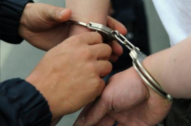I kërkuar nga Interpol Tirana, arrestohet në Angli shqiptari me tre emra