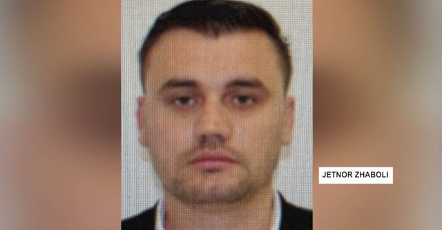 “Ata u njohën në Fakultetin Ekonomik… Gjithçka u zbulua kur 9-vjeçarja foli” – Historia e 35-vjeçarit që burgosi familjen në shtëpi me kamera