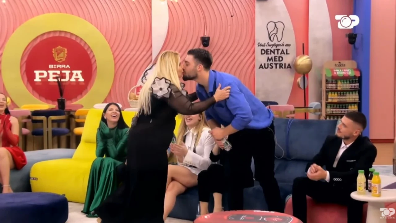 Puthja e parë në BBVIP 3/ Meri shpëton nga nominim dhe feston me Meritonin