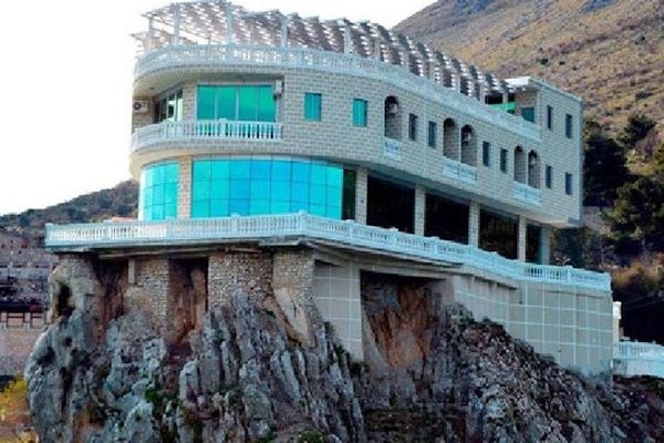 Tokë, resort dhe hotele, SPAK sekuestron pasuritë e të ‘Fortit’ të Shkodrës!