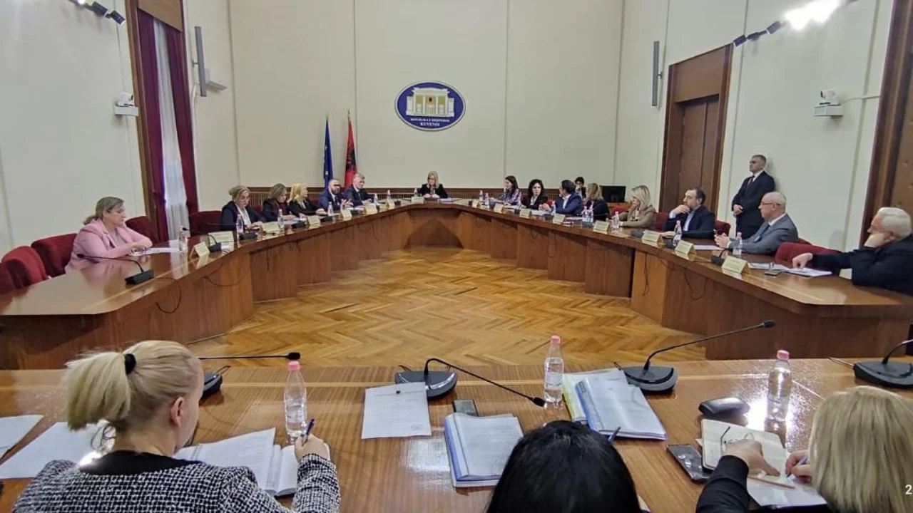 Rithemelimi dakordësi me PS-në, do ngrihen dy komisione hetimore: Koncesionet në shëndetësi dhe rrjedhja e të dhënave nga TIMS