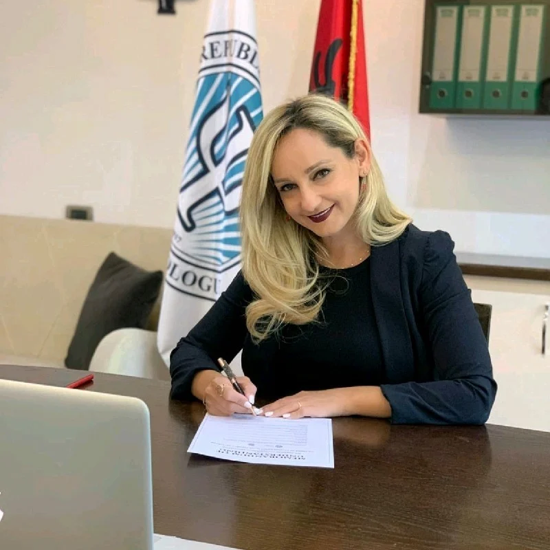 Fakte penale / Skema e zhvatjes së psikologëve nga Valbona Treska. Përvetësim kompetencash, mashtrim, shpërdorim detyre dhe arbitraritet