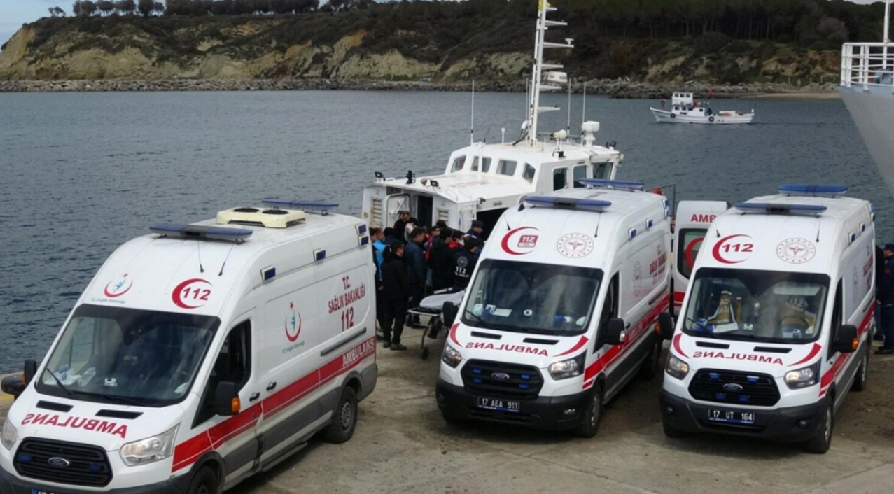 Fundoset anija me emigrantë, të paktën 20 të vdekur në Detin Egje