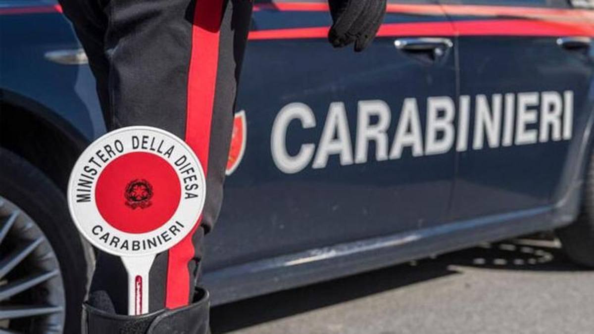 Alarm për bombë/ Evakuohet qendra tregtare në Romë