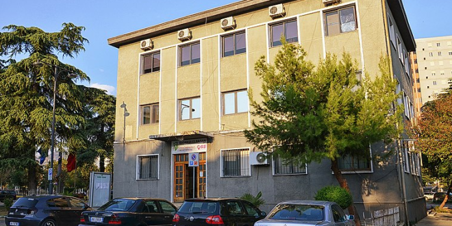 Elbasan / Kompania Inerti e Florjan Muhas vodhi paratë e varrezave, bashkia e pagoi për punime fiktive