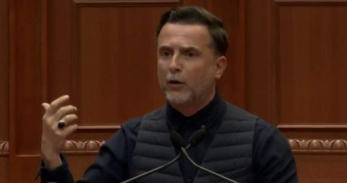 “U ndërtua HEC në çdo rrëke uji”, Braçe shpërthen ndaj demokratëve: Forma e koncesioneve tuaja, jo sterilizim por rruajtje!