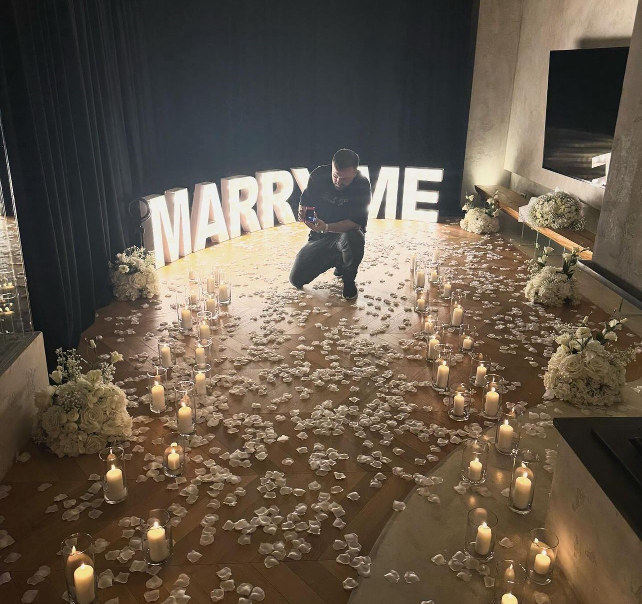 Ajo tha “PO”! Dafina Zeqiri merr propozimin e ëndrrave për martesë