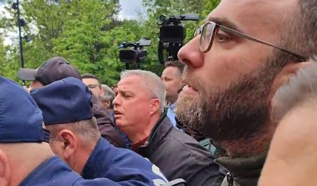 Gazment Bardhi i hakërrehet policit: Legen, mos më shiko shtrembër mua