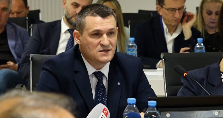 KLP përulet para ‘Çetës së Dibrës’: Faleminderit që ekzistoni