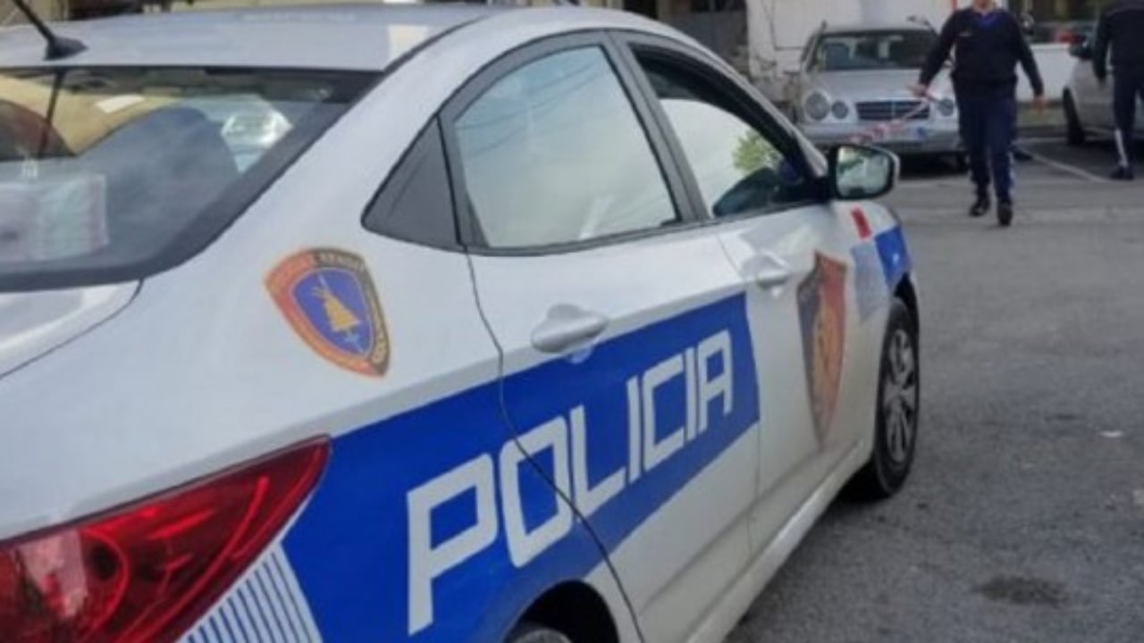 Gjendet trupi i pajetë i një personi në Rrugën e Kombit, dyshohet se…