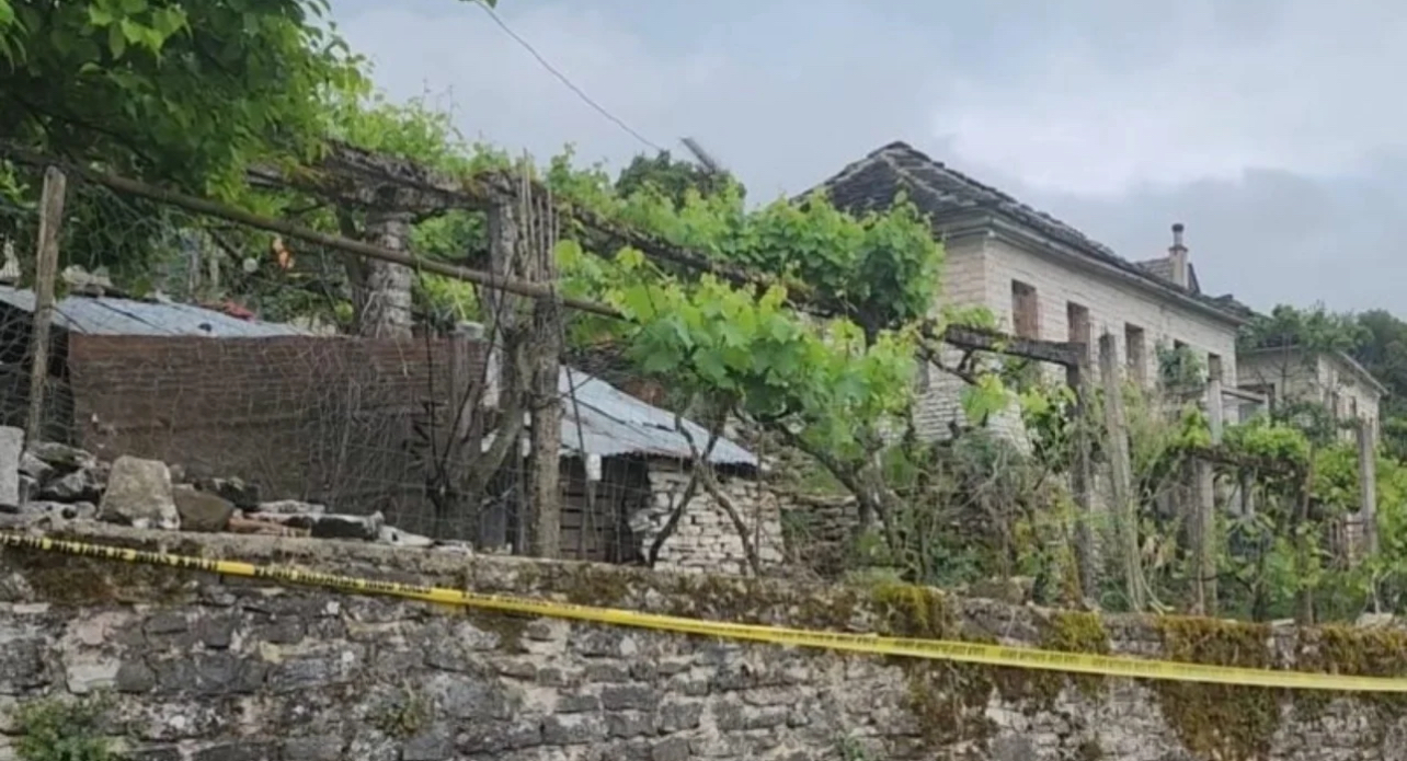 Gjendet pa jetë motra e çiftit të vrarë në Dropull, 90-vjeçarja dyshohet se…