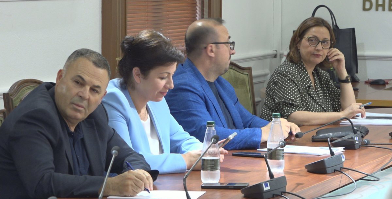 KLGJ kërkon ndihmë, nga harta e re te cilësia e vendimeve, PS-PD të shqetësuar me gjyqësorin
