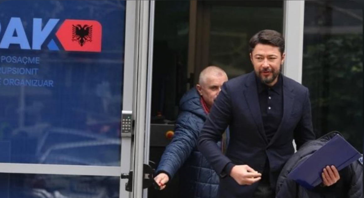 Tjetër fakt për korrupsionin e Berishës/ I dha Ismail Mulletit koncensionin e markimit të naftës pasi pagoi te Shkëlzeni 350 mijë euro