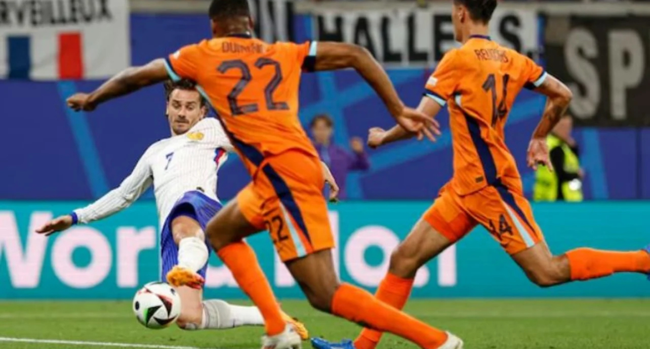 Pa gola dhe me polemika, Holanda dhe Franca ndajnë pikët në barazimin e parë me rrjeta të paprekura