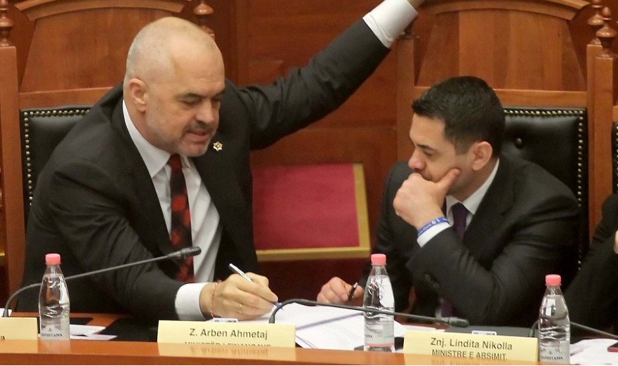 Rama i përgjigjet Tigrit: Flet pasi nuk ia ngroh më b… karrigia e pushtetit, burim i ndotur dhe me probleme me drejtësinë