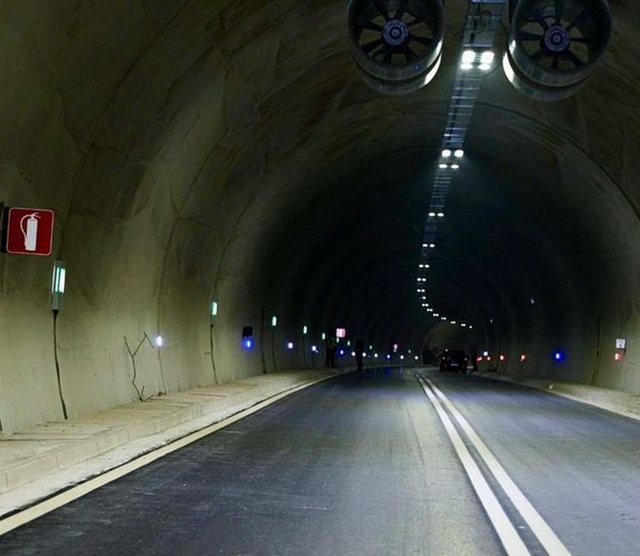 Hapet sot tuneli i Llogarasë, shkurtohet distanca me jugun