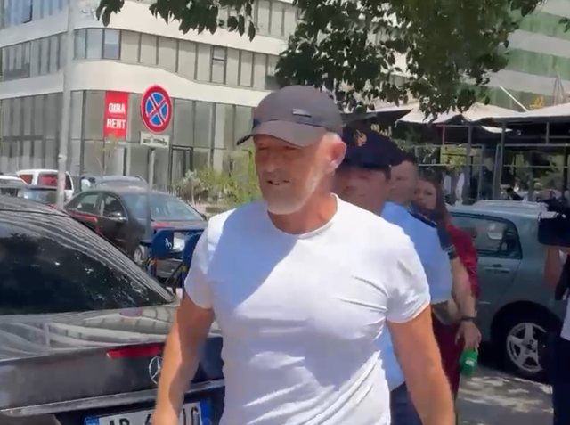 Erzen Breçani mbërrin në SPAK, ja dy akuzat që pritet t’i komunikohen