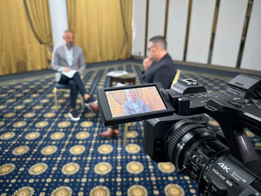 Rishfaqet Tigri nga arratia, tjetër rrëfim për Tv Zenin, do flasë për ish shokët në qeveri dhe oligarki