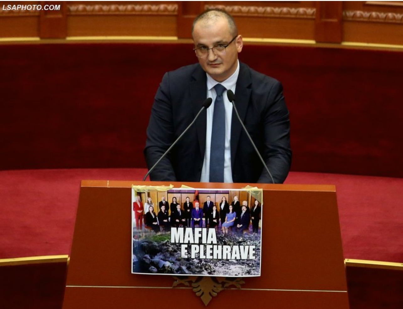 Nisma e Kuvendit për KLSH ngre pikëpyetje për cenim të pavarësisë, në skenë Eduart Shalsi që vjedh bukur