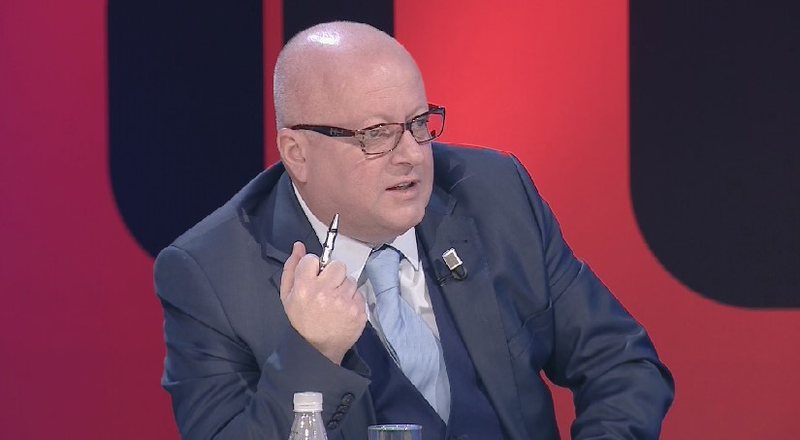 Nën hetim pas thirrjeve për dhunë, shfajësohet avokati i Berishës: Me vrasje, nënkuptova…