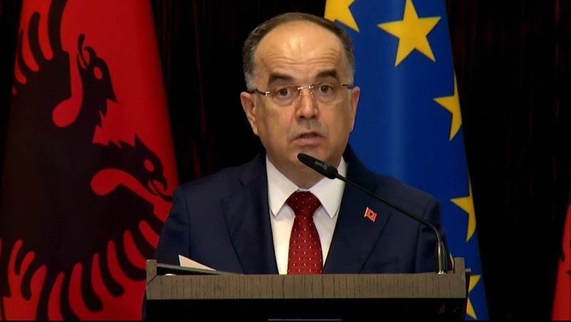 Skandali i mikrokredive/ Begaj letër Kuvendit: Institucionet duhet të ngriheshin në alarm, ka dyshime se sistemet mbikëqyrëse nuk funksionuan