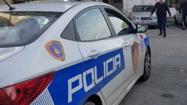 Durrës/ Morën peng 48-vjeçarin dhe e dhunuan në makinë, shpallen në kërkim 4 agresorët