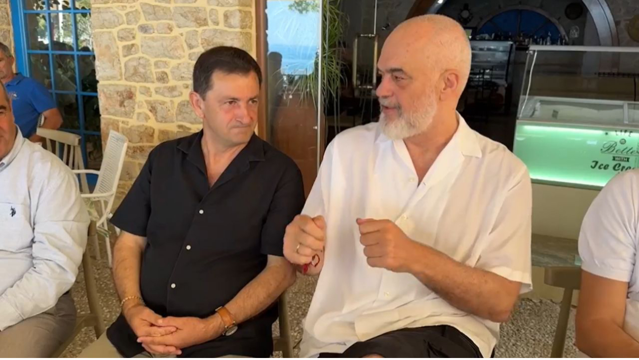 “Një pronë kam trashëguar unë, studion e tim eti”/ Rama mbështet kandidatin e Himarës: Ata më parë kanë shfrytëzuar pushtetin për t’ju marrë pronat