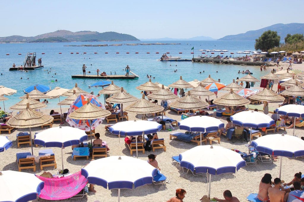 Pamundësitë ekonomike për pushime! Shqiptarët nuk parashikojnë më shumë se 50 € shpenzime ditore