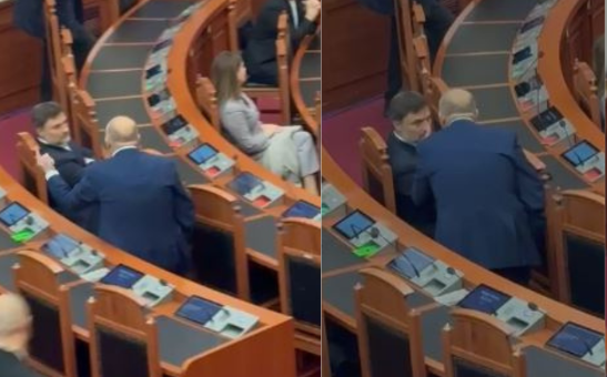 Lind grupi “Antiberishist” në Kuvend. Shehi dhe Alibeaj gati kërkesën për formacion të ri parlamentar