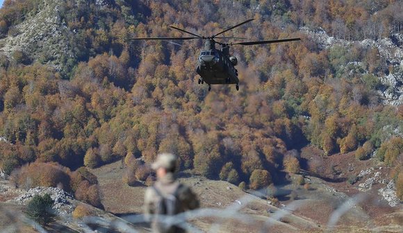Trupat britanike zbarkojnë në Shqipëri, stërvitje dy javore në Pashaliman