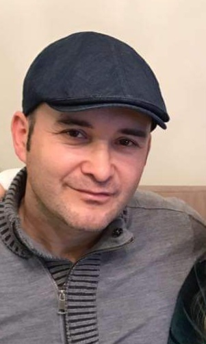 Toni Daka, Espinoza i punëve të nëndheshme dhe të pista të Tiranës