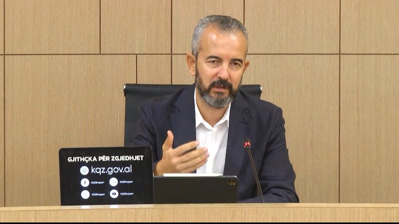 Raporti për zgjedhjet e 14 majit 2023: 32 kandidatë të aleancës ‘Berisha-Meta’ shkelën Kodin, KQZ i propozon KAS t’i gjobisë