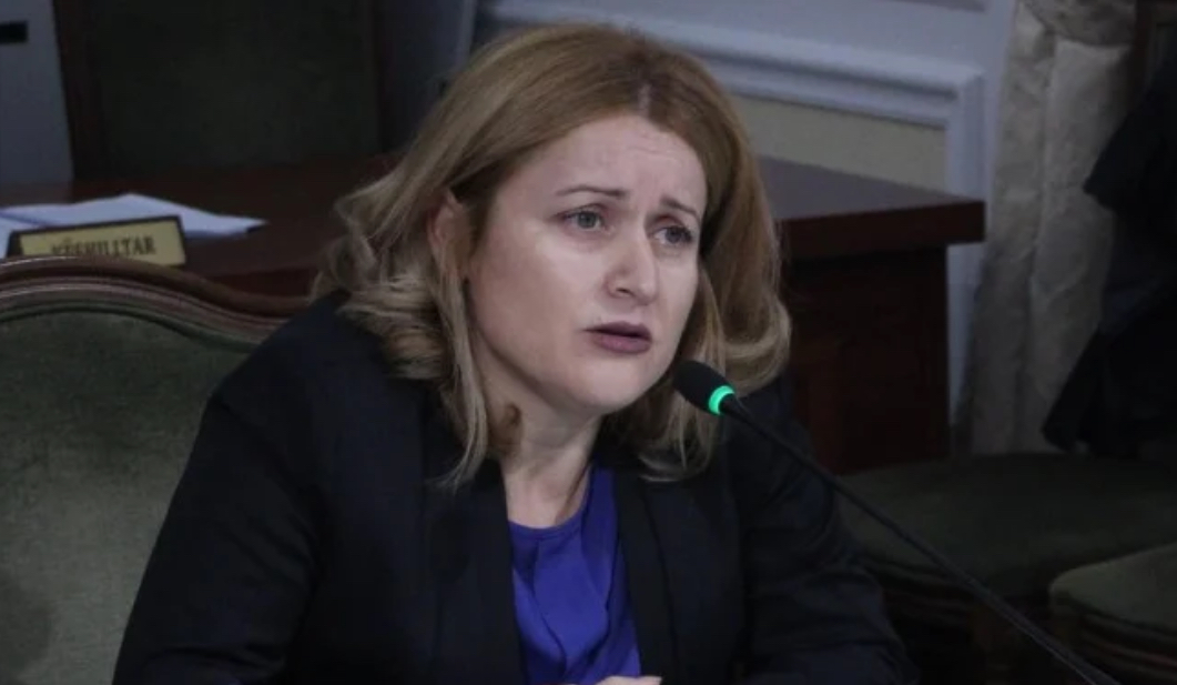 Jep dorëheqjen gjyqtarja e Gjykatës Kushtetuese, Elsa Toska