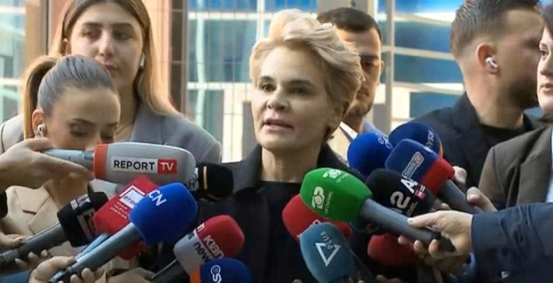 Kryemadhi paraqitet në SPAK, ironizon: Do të njiheni me të vërtetat e Monika këmbësores dhe satelitëve të gjithësisë