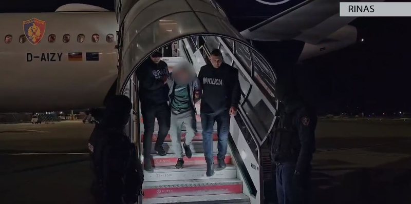 Organizoi vrasjen e dy personave në Vlorë, ekstradohet nga Spanja 47-vjeçari